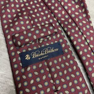 Brooks Brothers Maroon w/ Gold & Blue Check Silk Tie